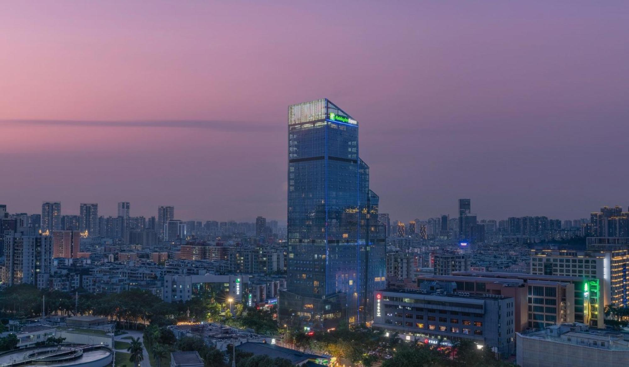 Holiday Inn Express Zhuhai Gongbei, An Ihg Hotel Εξωτερικό φωτογραφία